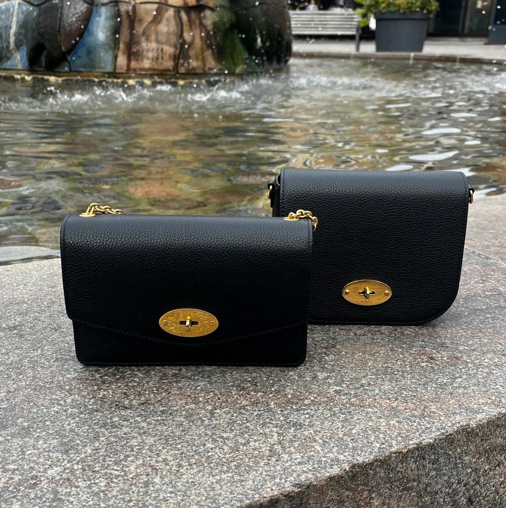 Hvad er forskellen på Mulberry Small Darley og Small Darley Satchel?