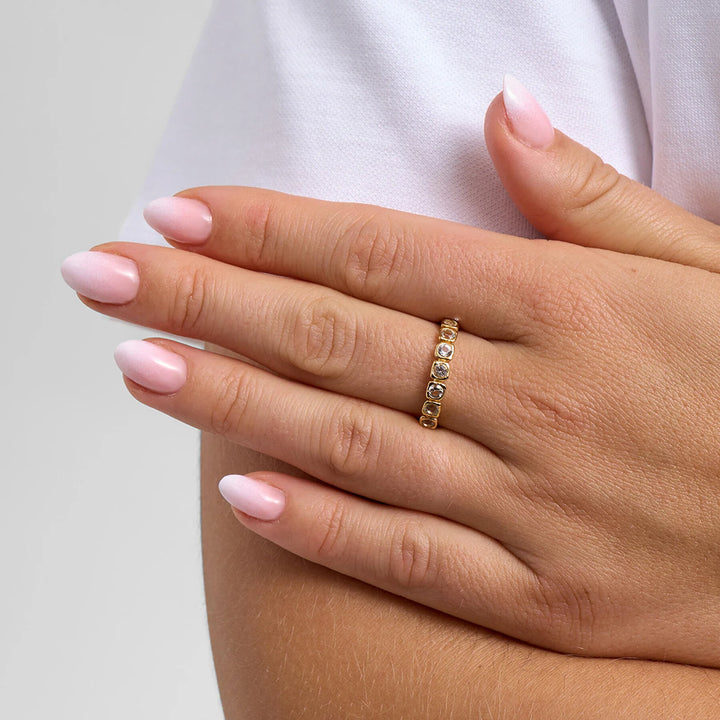 Studio Z Elera Small Ring – Forgyldt Ring med Zirkonia