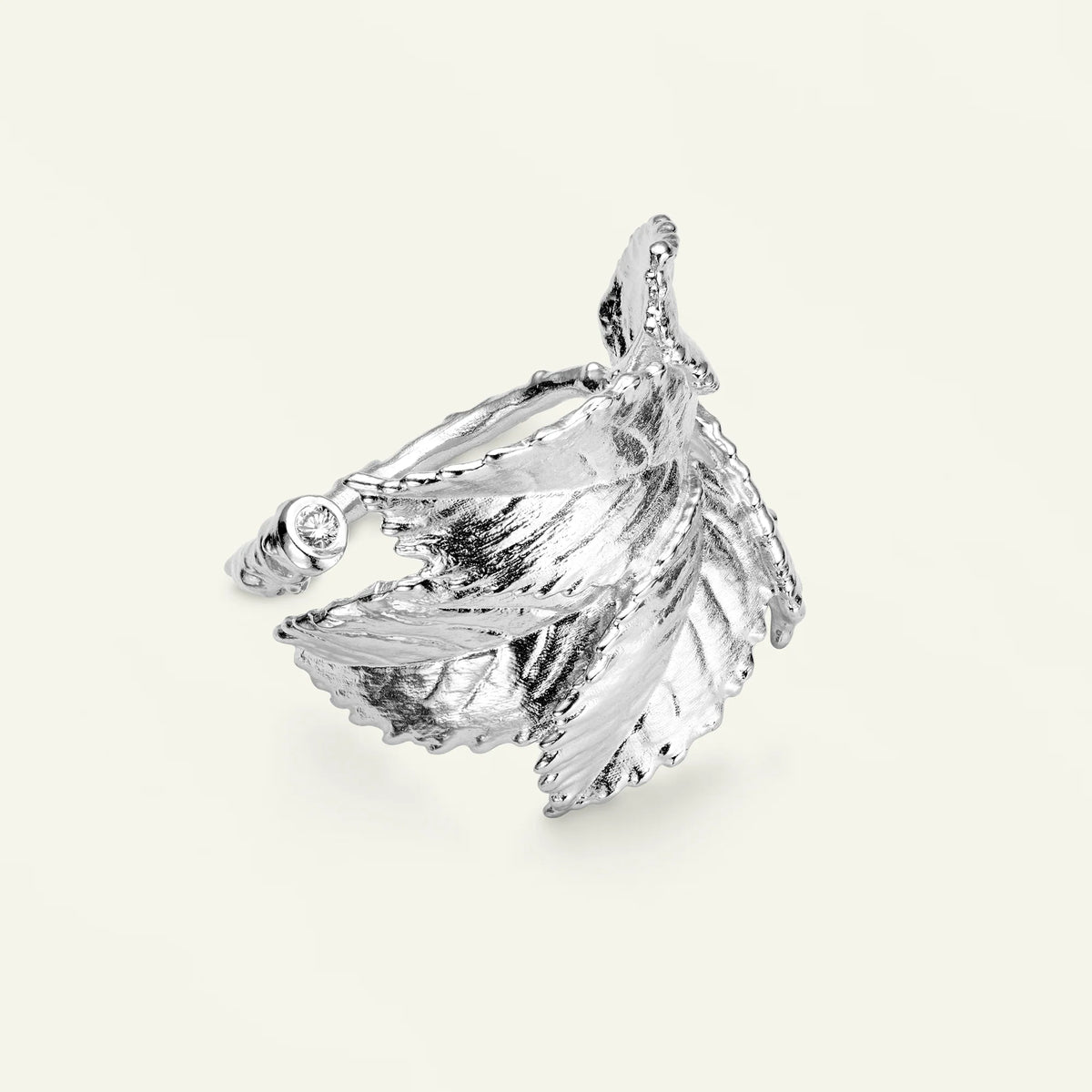 Flora Danica Rosenblad Statement Ring – Sølvring med Diamant – 907.ROS-STRI-S-001