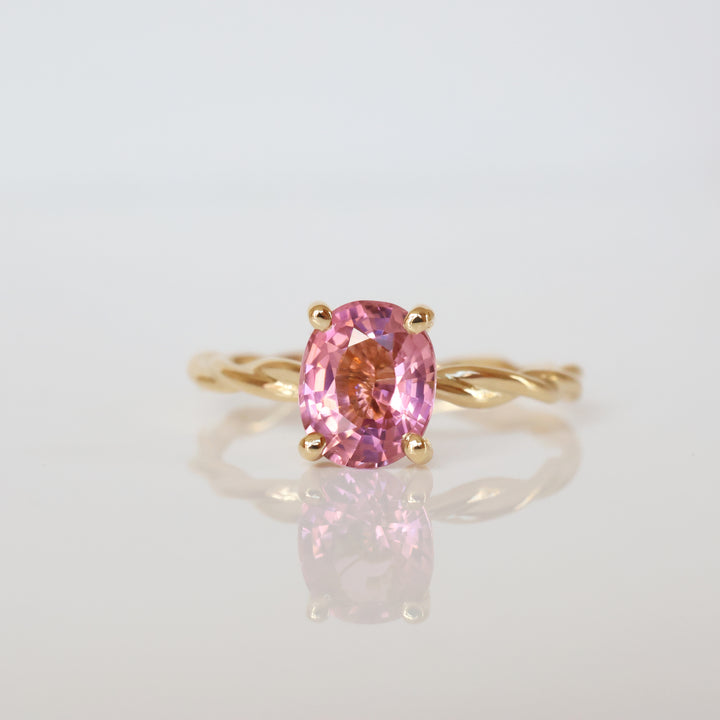 Anpé Atelier Yatura Rosa Ring 18kt Guld Custom made