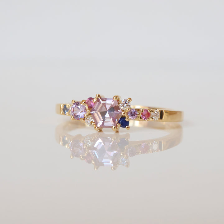 Anpé Atelier Varnaya Kuda Ring 18kt Guld Custom made