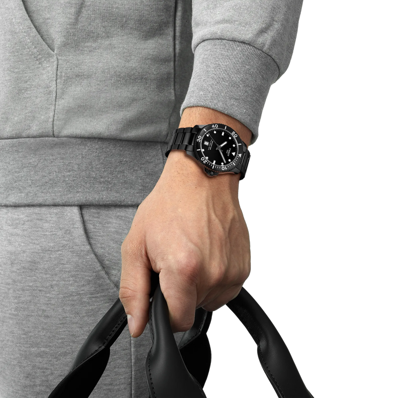 TISSOT SEASTAR 1000 40MM - SORT PVD