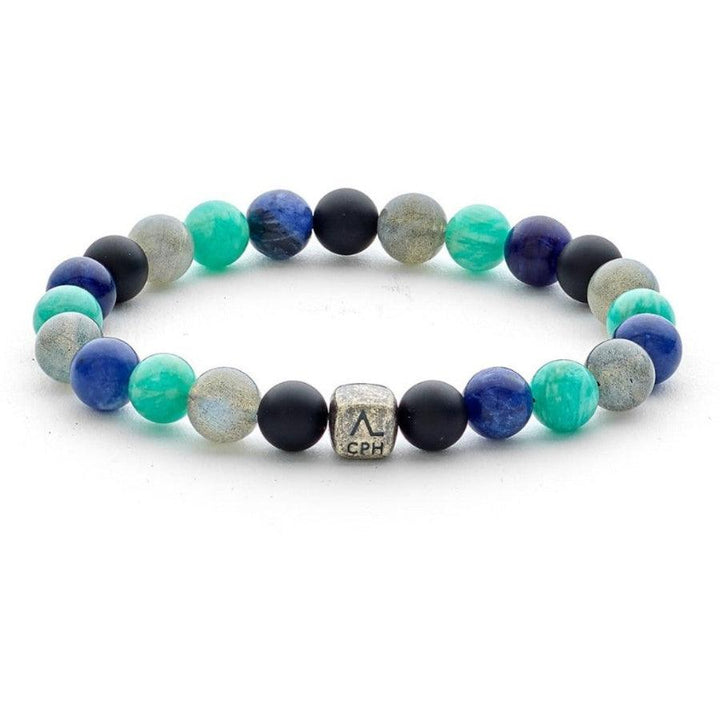 Alexander Lynggaard Armbånd Amsterdam 8mm vist med blå, grønne og grå perler samt sølvdetalje. Model c10373-001-1.