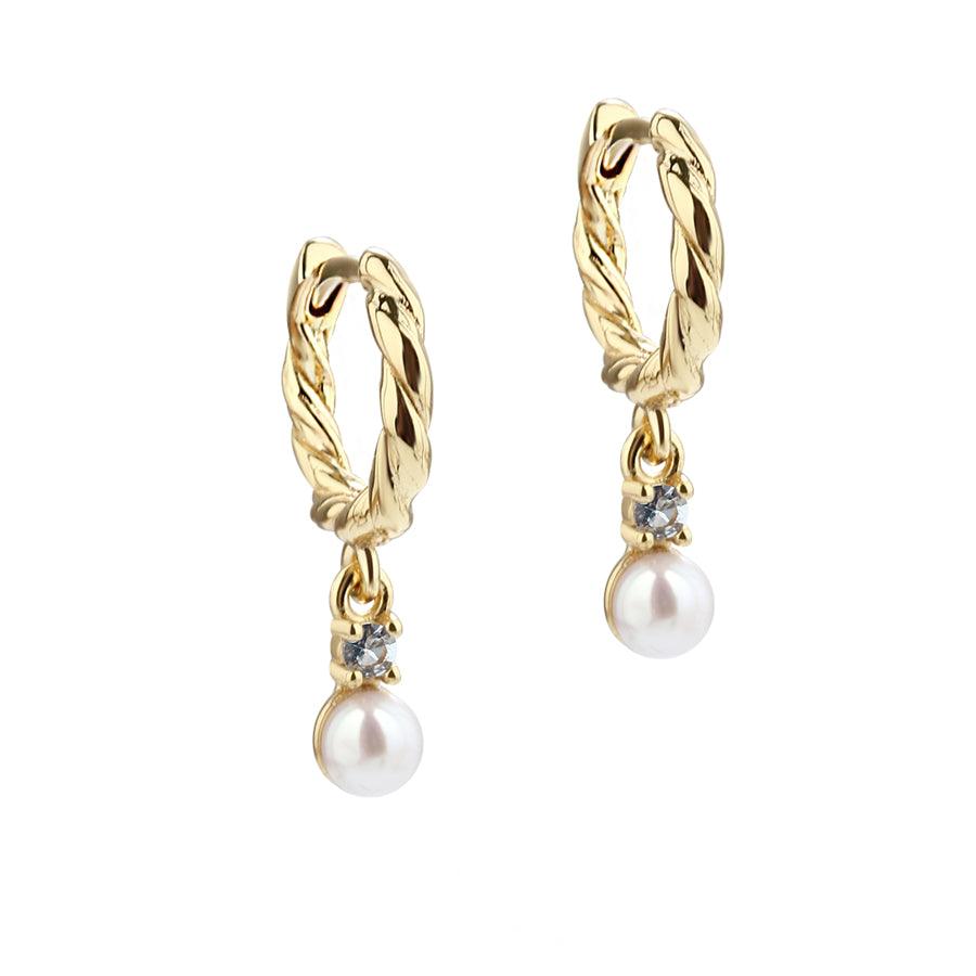 Aqua Dulce Twisted Sky Hoop forgyldt med snoet guldfinish, ferskvandsperle og sten, Model 5649-1.