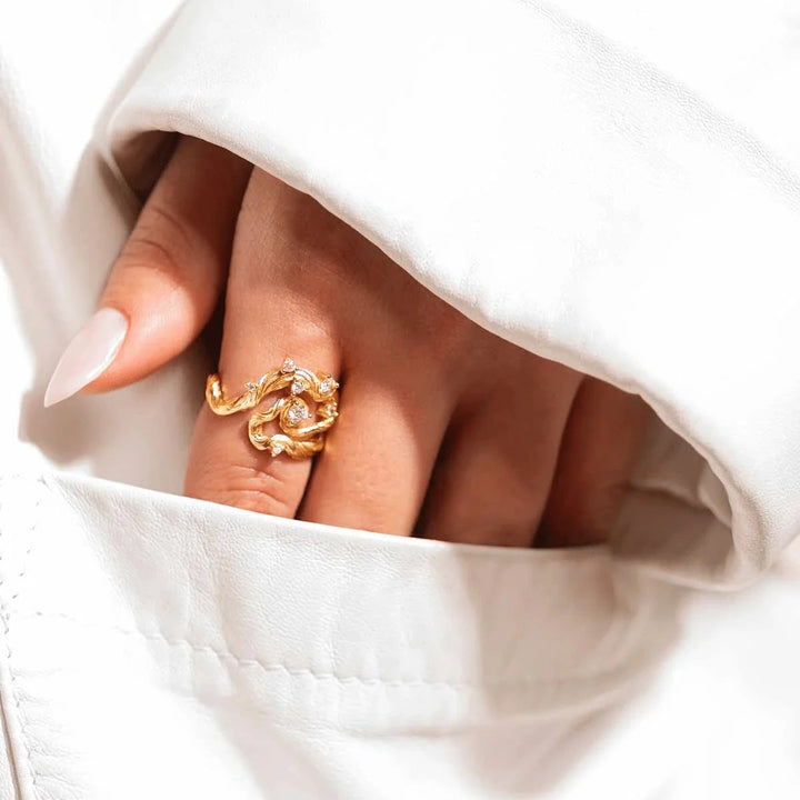 Vincent Aurum Roots Ring Forgyldt m. Hvide Krystaller