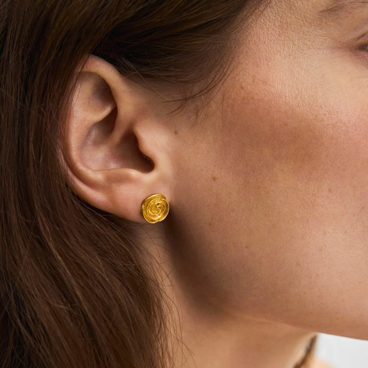 Pernille Corydon Medium Rose Forgyldte Ørestikker