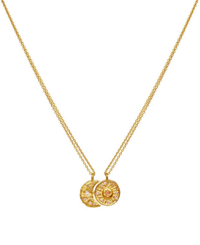 Maanesten Friendship Necklace med to forgyldte vedhæng dekoreret med farvede sten, Model 2688a-1