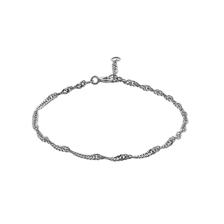 maanesten sigrid sølv armbånd i elegant snoet kædedesign, lukket med karabinlås. Model 8537c-8537c-2