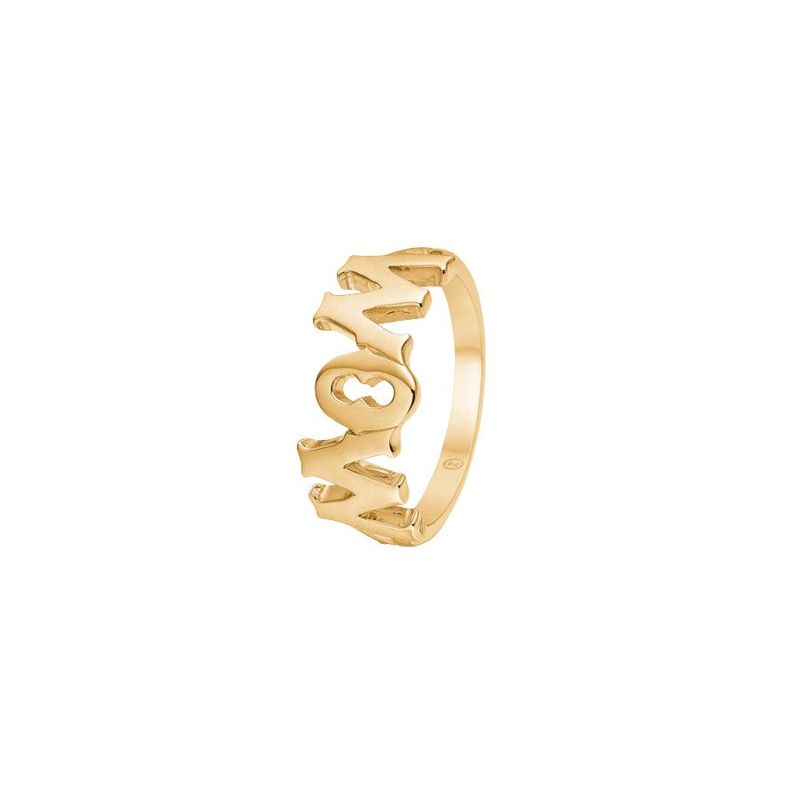 Mads Z 14kt MomWow Ring viser en blank guldring i elegant design med teksten MOMWOW. Model 1540097-001-1.