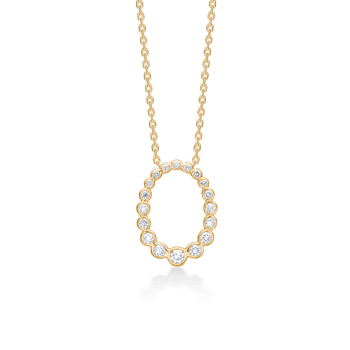 Mads Z Auroras Kiss 14kt guld vedhæng med diamanter, ovalt design på fin kæde. Model 1531115.