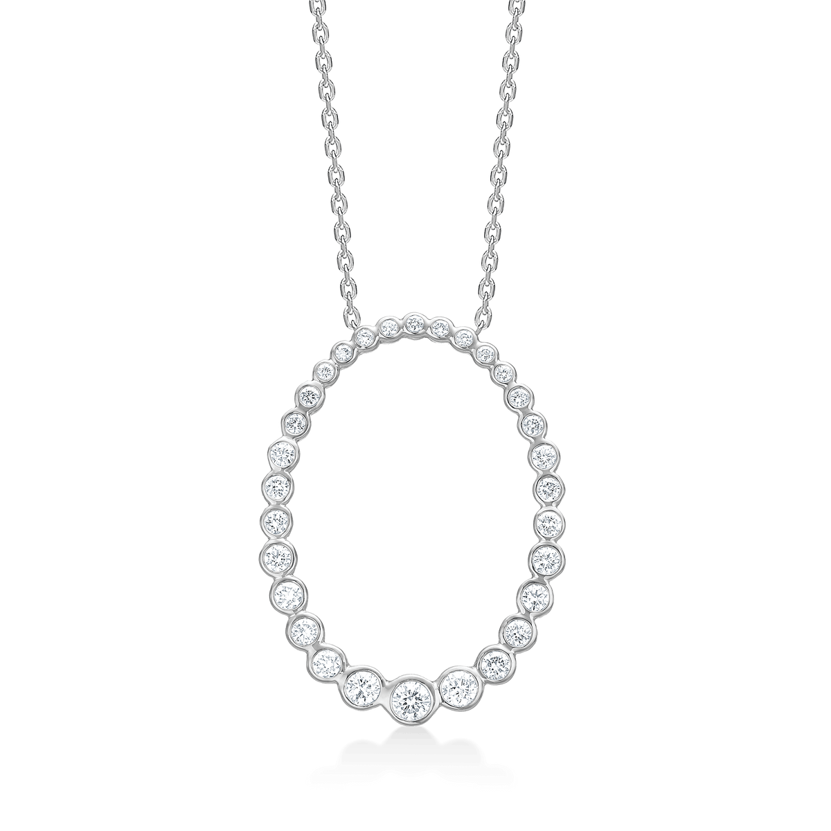 Mads Z Auroras Kiss sølv halskæde med hvid topas, ovalt vedhæng i facetslebet stil. Model 2126116-1