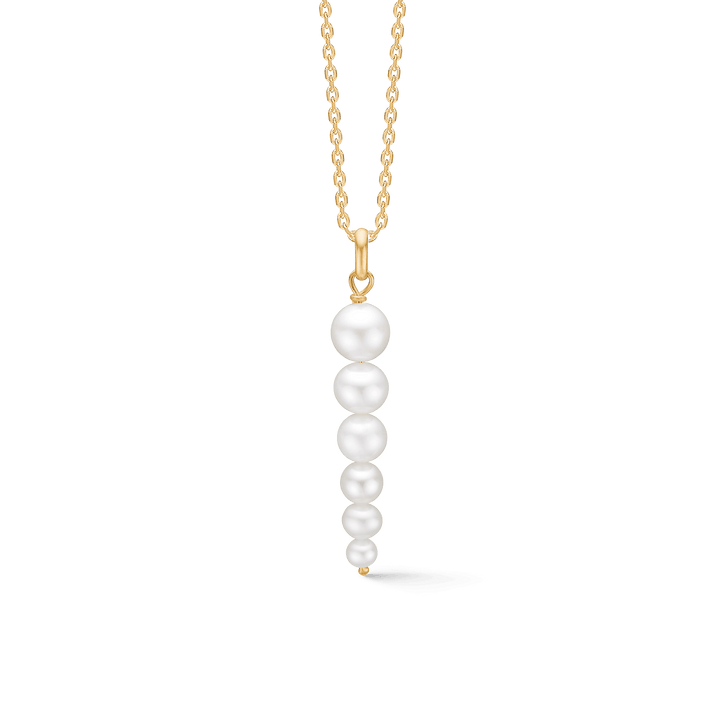 Mads Z Ida vedhæng i 8 karat guld med fem hvide kulturperler på kæde. Model 3333103-1