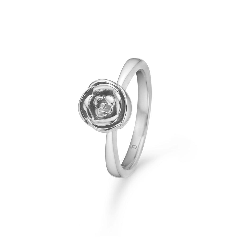 Mads Z Sølv Rosalie Ring med lille rose, enkel ring i blankt sølv med detaljeret rosemotiv. Model 2140156-001