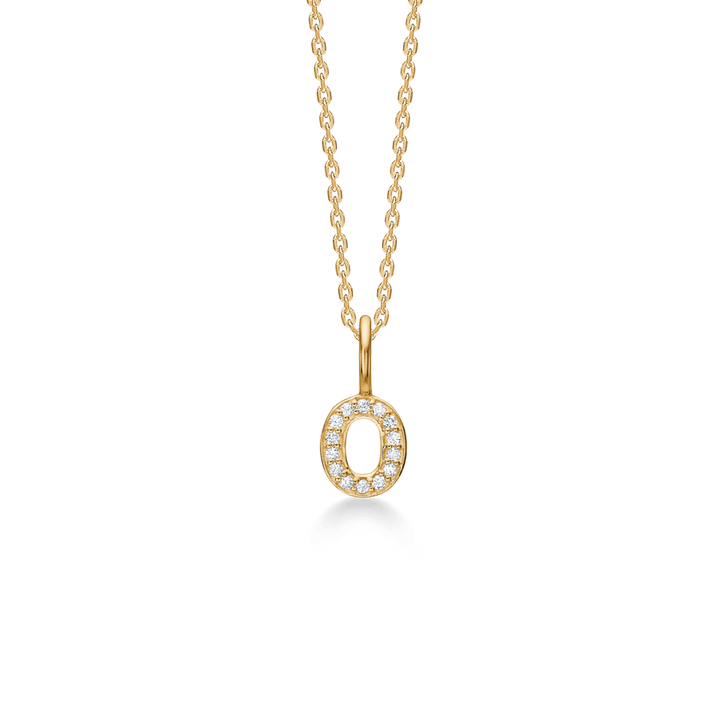 Mads Z Tender Love Bogstavs 14kt guld vedhæng med diamanter, oval O-vedhæng set forfra. Model 1531100-015-16