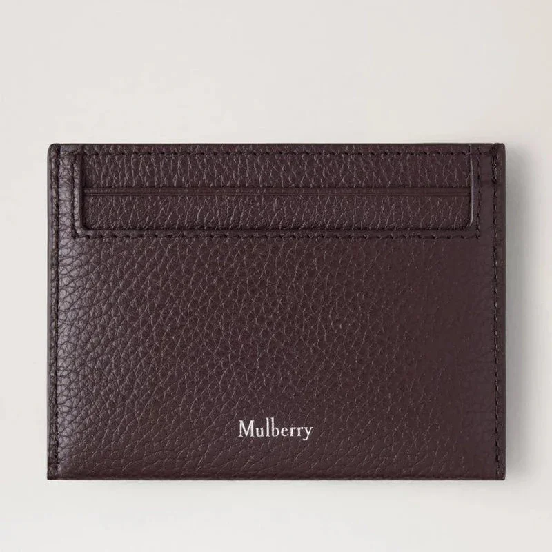 Mulberry Heritage Credit Card Slip Small Classic Grain Ebony viser et mørkebrunt læder kreditkortholder med logo. Model RL4064205A110