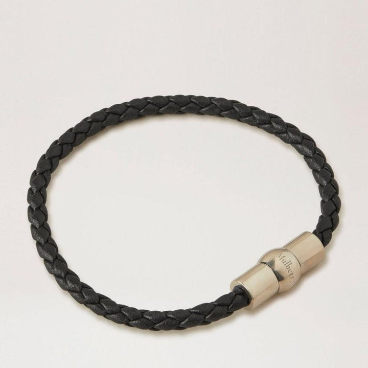 Mulberry Iris Unisex Woven Leather Bracelet med flettet sort læder og sølvfarvet lås. Model QB2389657A100-001