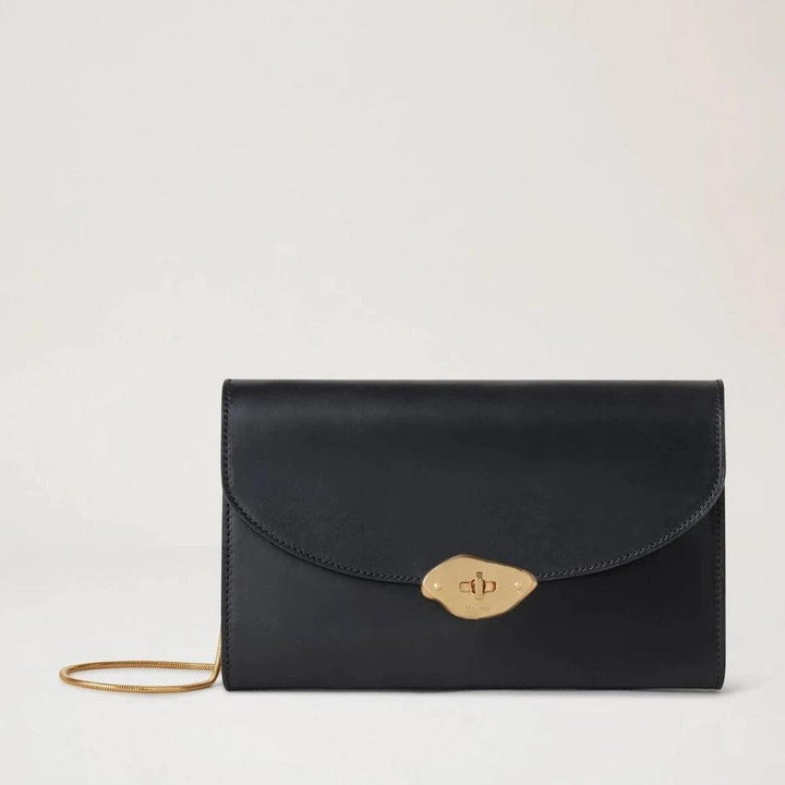 Mulberry Lana Clutch High Gloss Leather Black med gyldent spænde, elegant skindtaske. Model RL8043 615A100