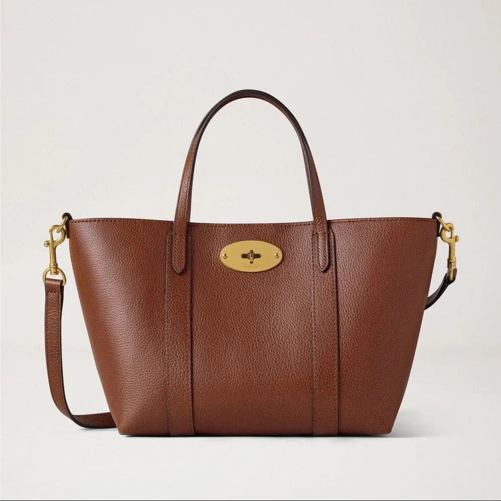 Mulberry Mini Bayswater Tote Small Classic Grain Two Tone Oak i brunt læder med gulddetaljer, model RL8879552G110.