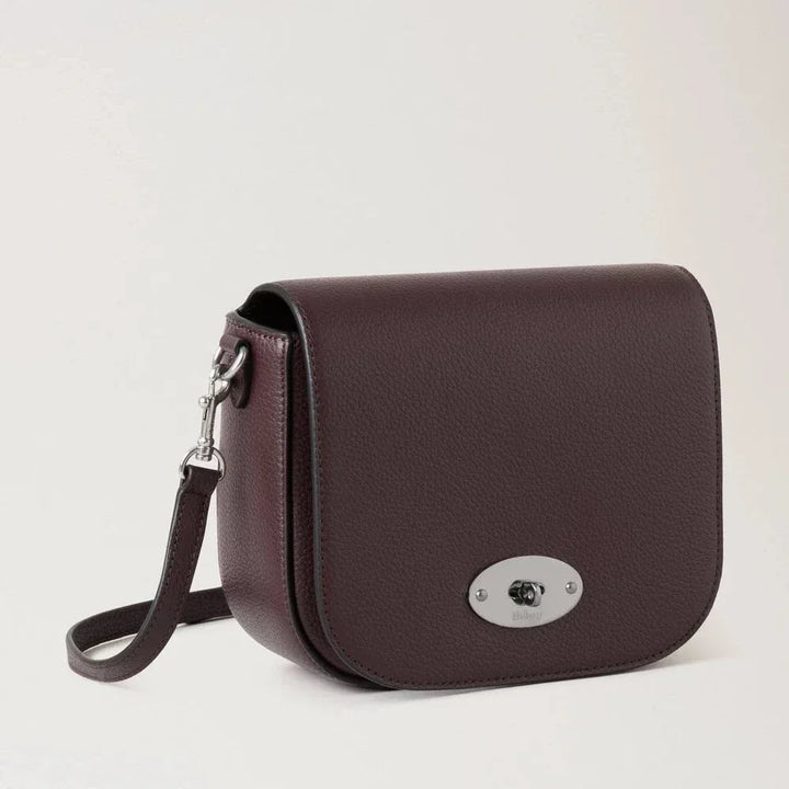 Mulberry Small Darley Satchel Small Classic Grain Black Cherry i glat læder med sølv spænde, Model RL4957/205K560