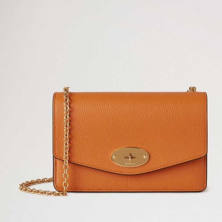 Mulberry Small Darley Sunset small klassisk lædertaske med guldkæde og præget struktur. Model RL7791205N691
