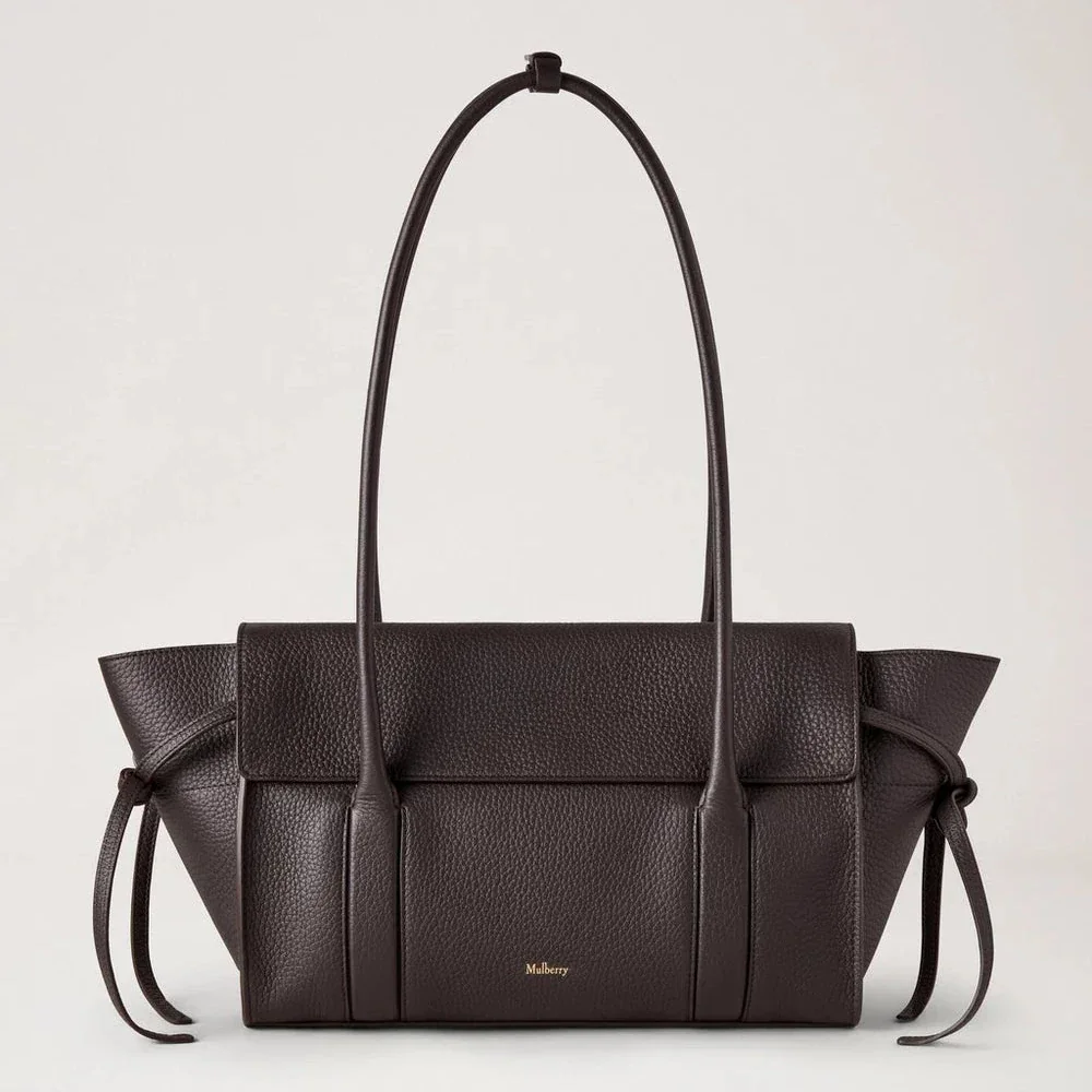 Mulberry Small Soft Bayswater Heavy Grain Ebony, elegant mørkebrun skindtaske med lange hanke. Model hh9382736a110.