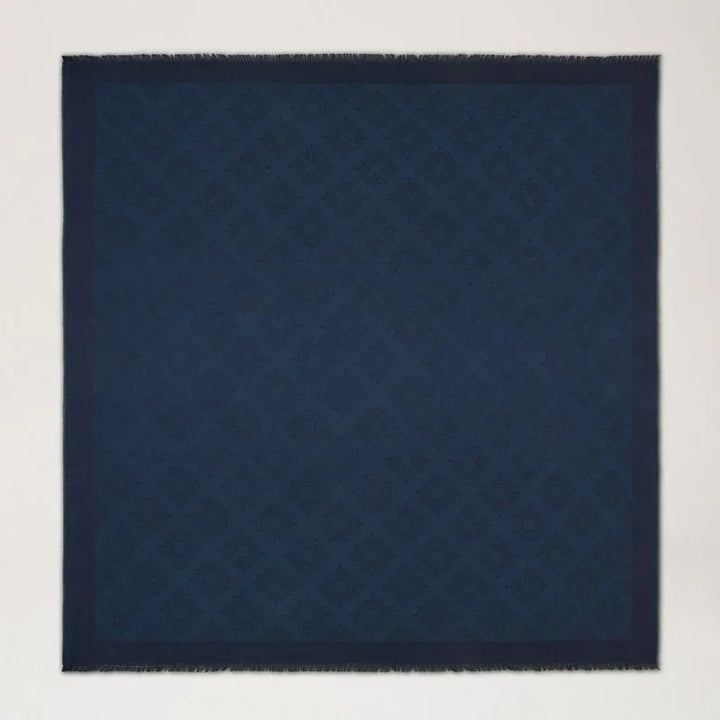 Mulberry Tree Square Night Sky Cotton Silk Blend tørklæde i mørkeblå med diskret mønster, Model VS4639709U888