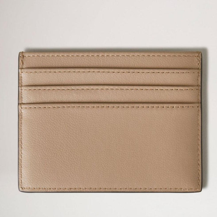 Mulberry Zipped Credit Card Slip Maple viser et beige kortholder i glat læder med flere kortlommer. Model RL7840587E631.