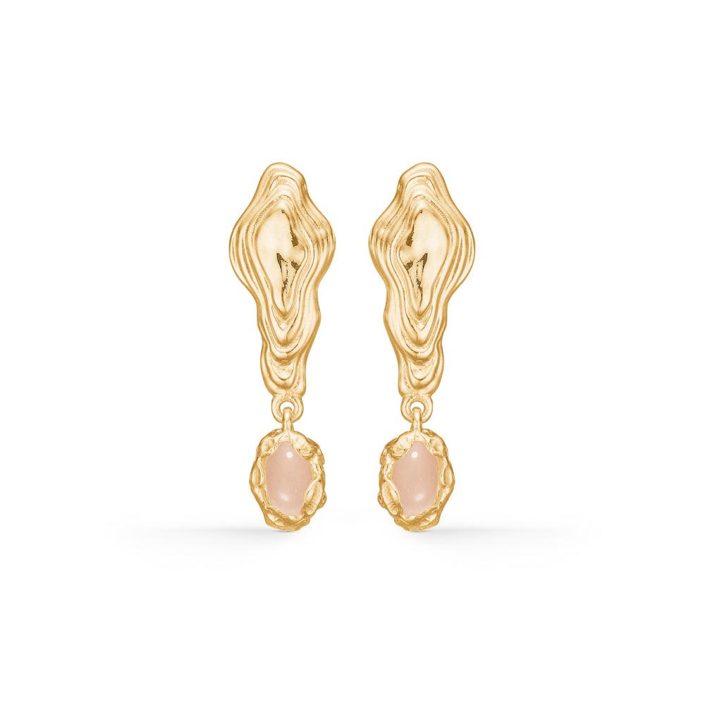 Studio Z Shell Øreringe m. rosa zirkonia, elegante guldfarvede øreringe med lyserød sten. Model7217859-1