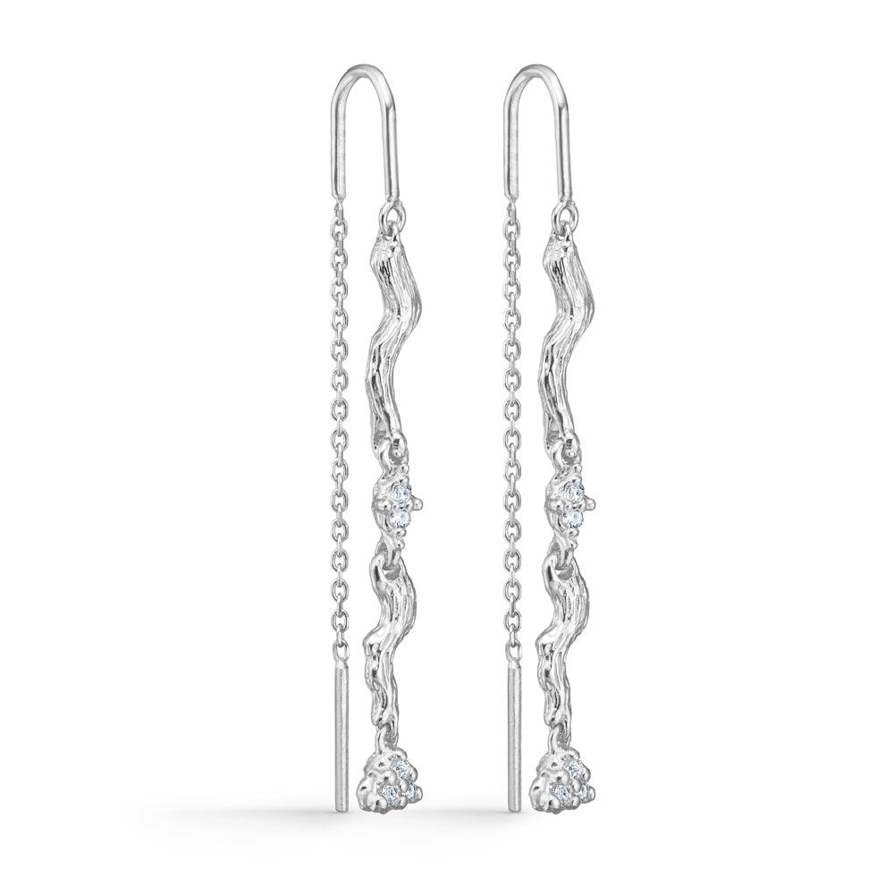 Studio Z Tangled Kaedeøreringe sølv med zirkonia, elegante kædeøreringe med bølget design. Model 7107849-1