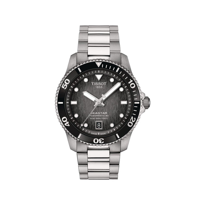 Tissot Seastar 1000 Powermatic 80 med sort urskive og stållenke, vises frontalt. Model T1208071105100.