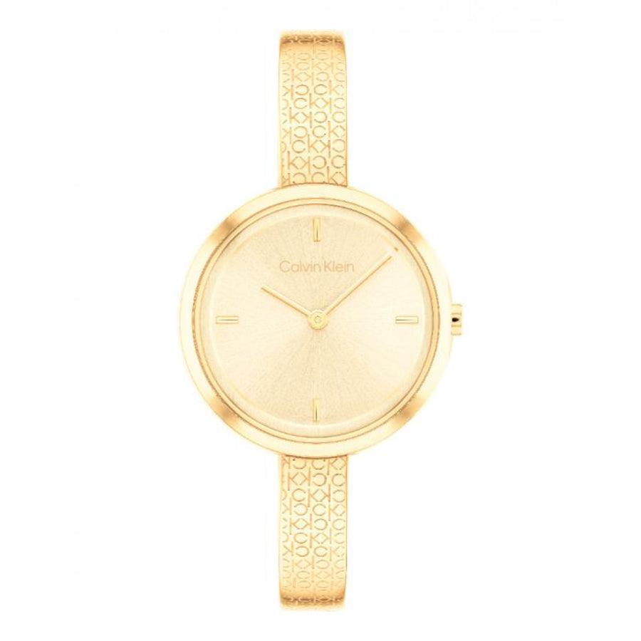 Calvin Klein Beam Dameur, elegant gylden dameur med mønstret rem og minimalistisk urskive. Model 25200182