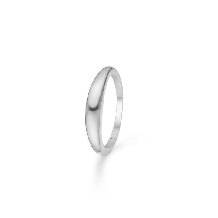 Mads Z Sølv Half Moon Ring Small i blankt sølv med enkel, afrundet form. Model 2140092-001.