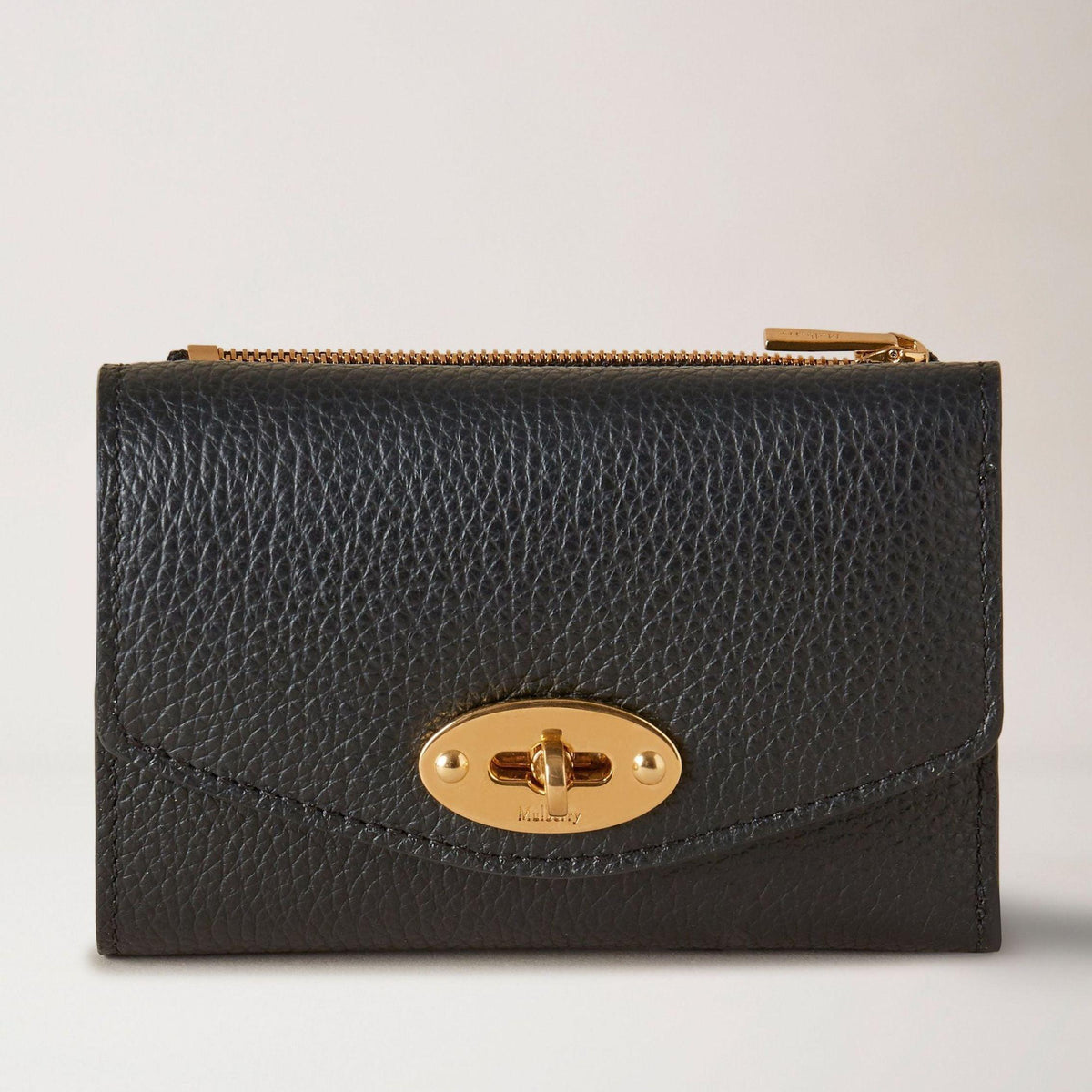 Mulberry Pung Darley Folded Multicard Black i sort præget læder med gyldent twist-lås, Model RL6665205A100