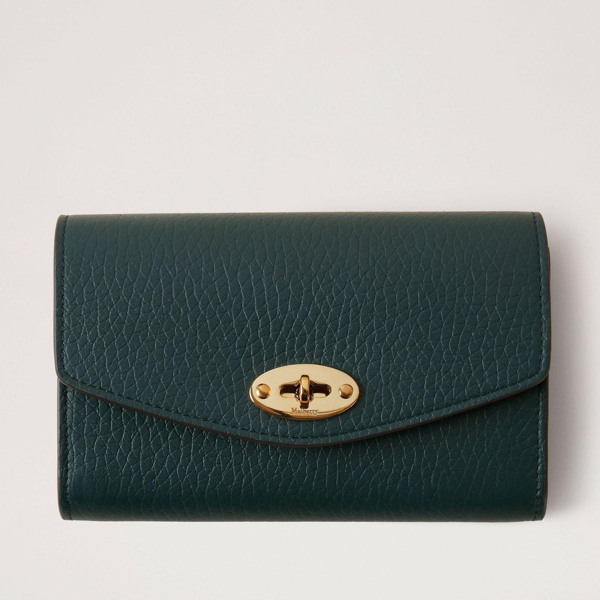 Mulberry Pung Darley Medium Wallet Heavy Grain i mørkegrønt læder med gyldent lukke, Model RL6540736Q633