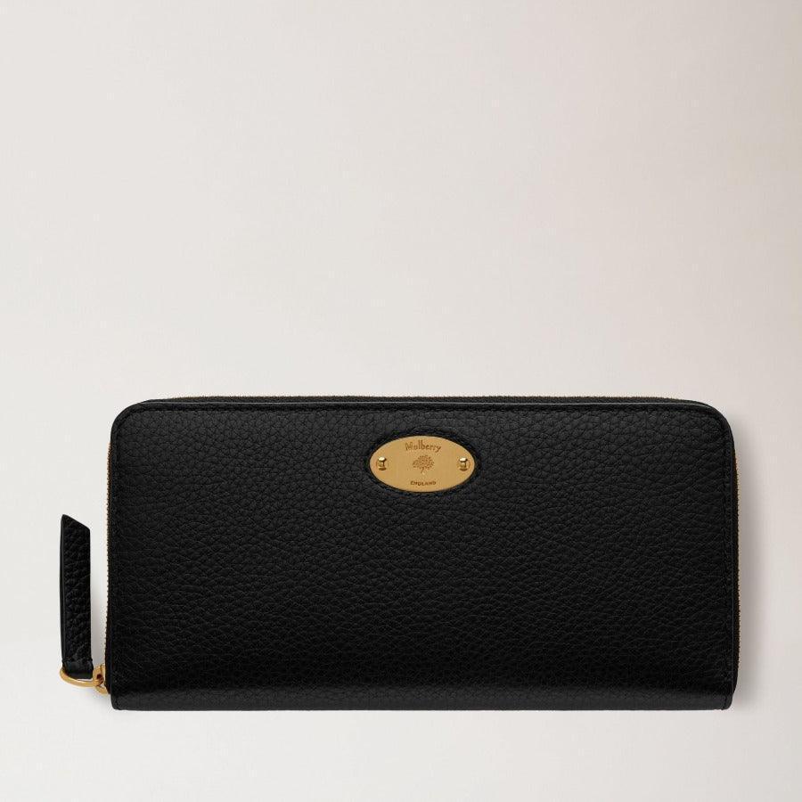 mulberry-pung-plaque-8-card-zip-purse-small-classic-grain-black i sort læder med guldplade, Model RL5676013A100