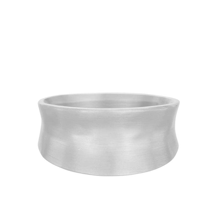 Pernille Corydon Saga Ring i mat sølv med organisk, bredt design. Model R-411-S-003-1.
