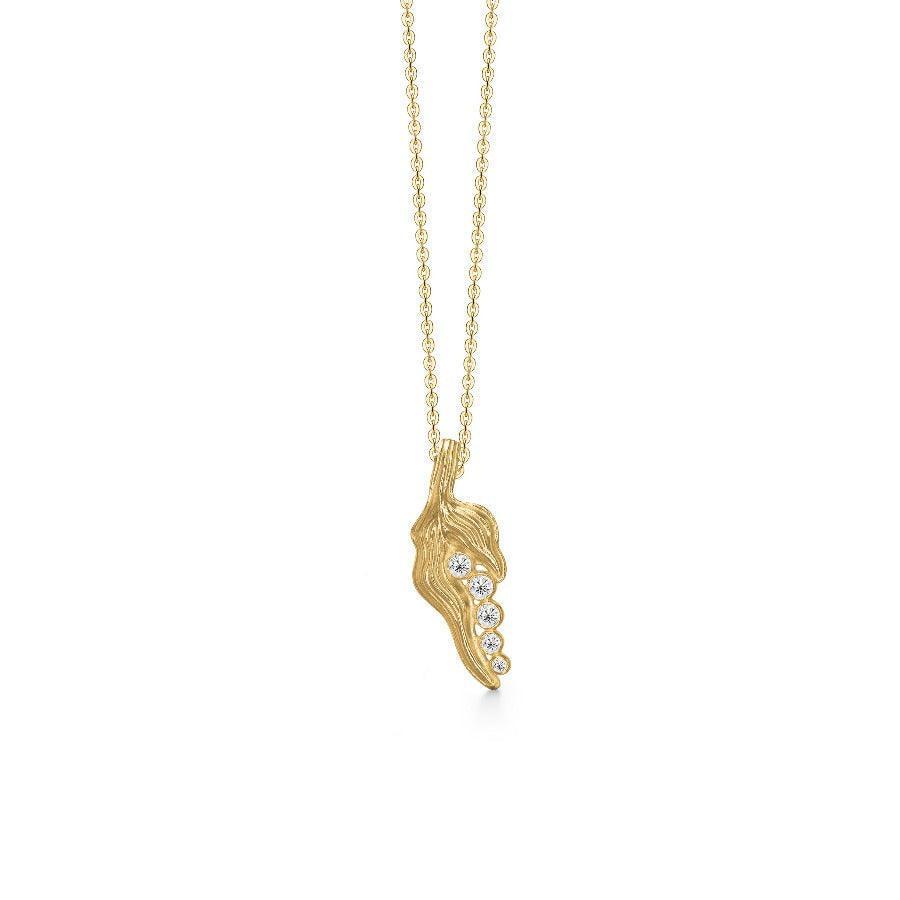 Polar Jewelry Five Peas in a Pod forgyldt halskæde med fem klare sten i guld-look, fremstillet i elegant organisk design. Model FPE-NL-GD-WZ-00313-1