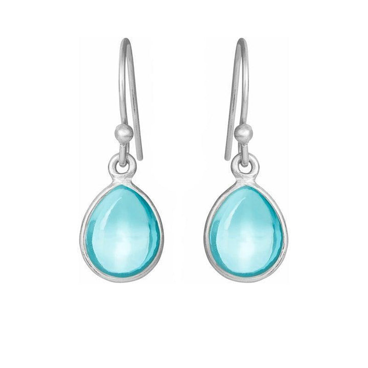 Susanne Friis Bjørner bøjle øreringe blå topas viser dråbeformet design i sølv med lyseblå sten. Model 5249-1-186-1